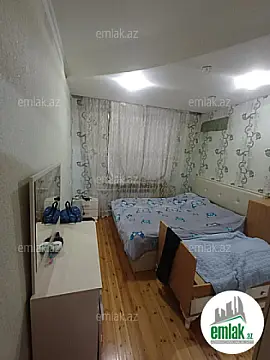 Satılır 3 otaqlı köhnə tikili 85 m²