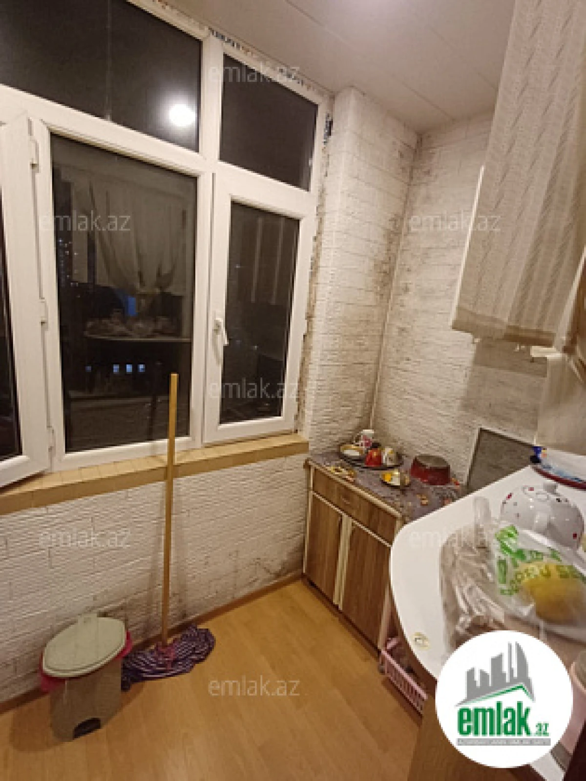 Satılır 3 otaqlı köhnə tikili 85 m²