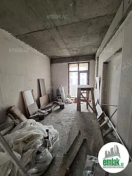 Satılır 3 otaqlı yeni tikili 107 m²