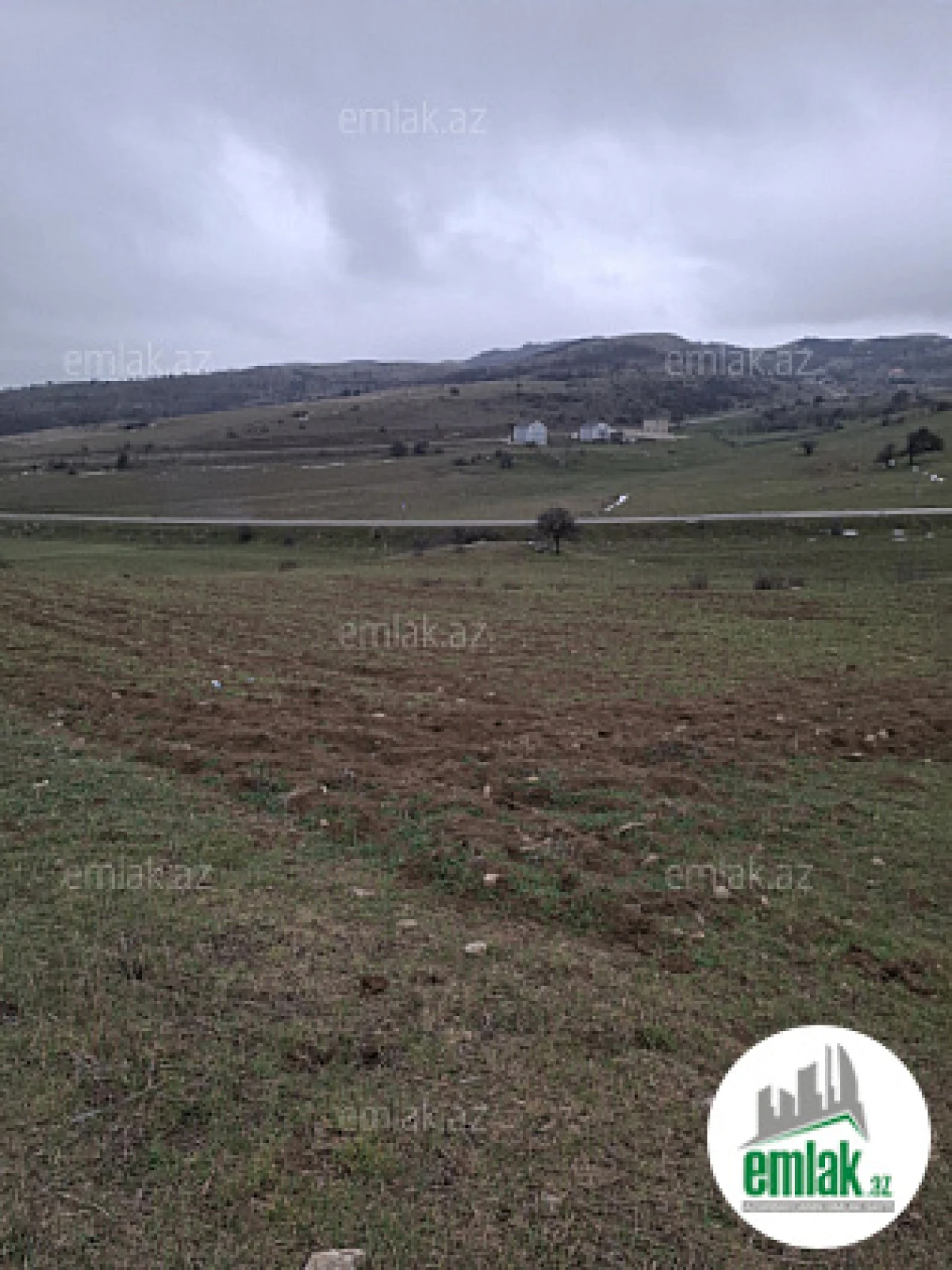 Satılır torpaq sahəsi 80 m²