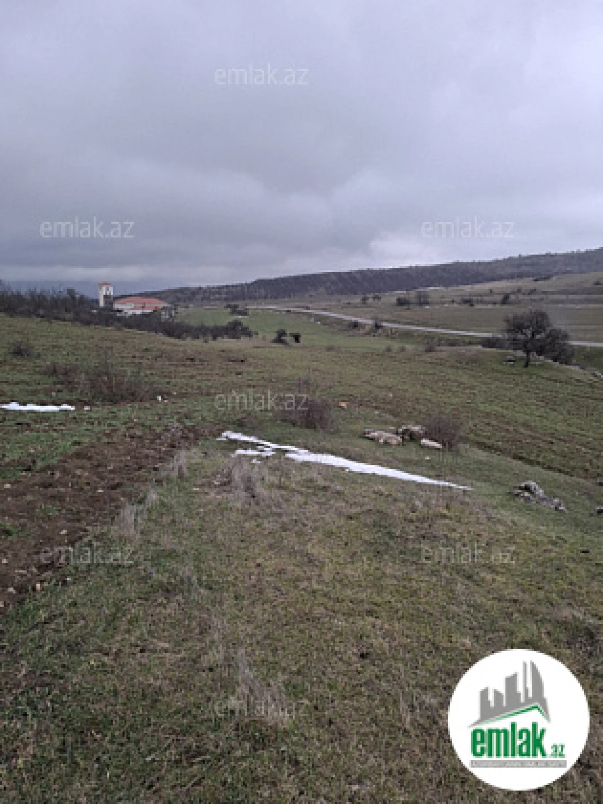 Satılır torpaq sahəsi 80 m²