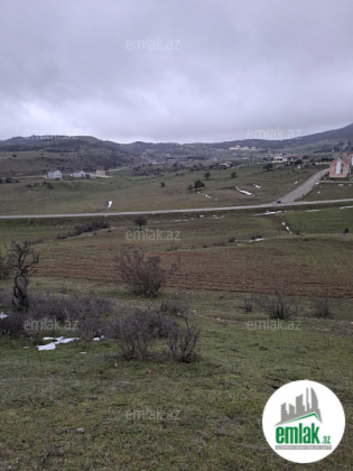 Satılır torpaq sahəsi 80 m²