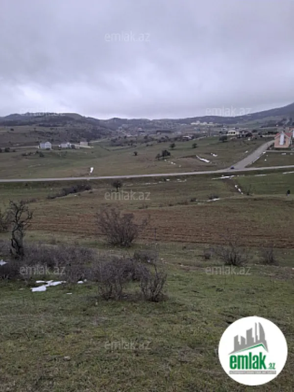 Satılır torpaq sahəsi 80 m²