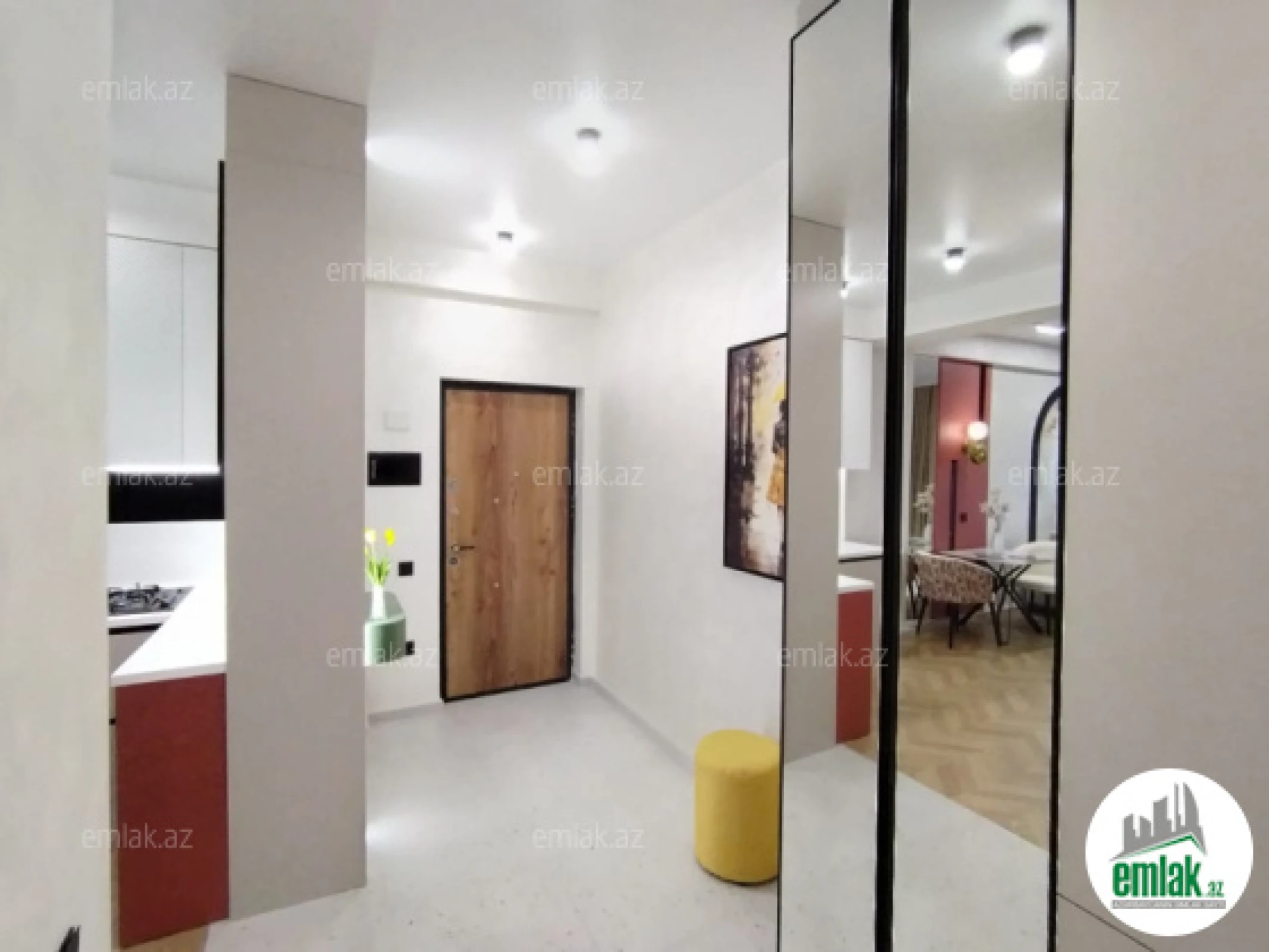 Satılır 3 otaqlı yeni tikili 70 m²