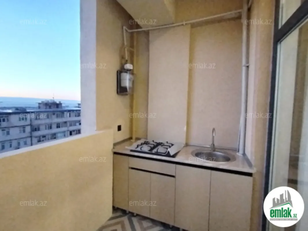 Satılır 3 otaqlı yeni tikili 70 m²
