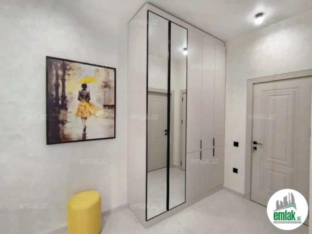 Satılır 3 otaqlı yeni tikili 70 m²