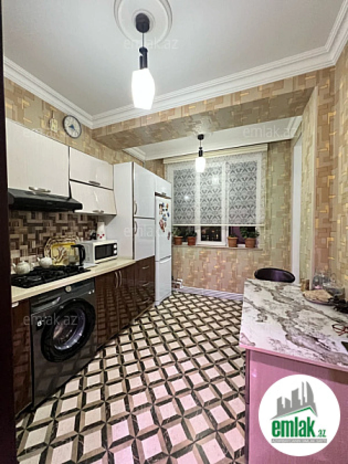 Satılır 3 otaqlı yeni tikili 92 m²