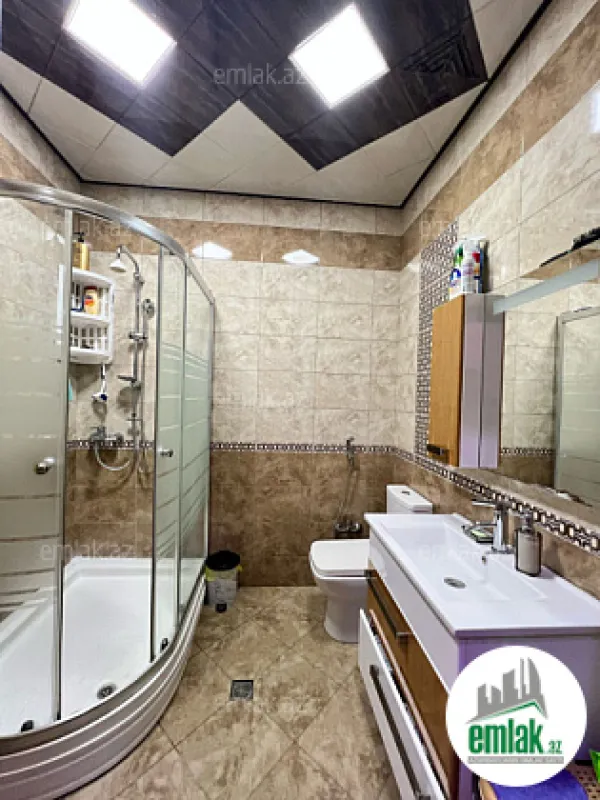 Satılır 3 otaqlı yeni tikili 92 m²