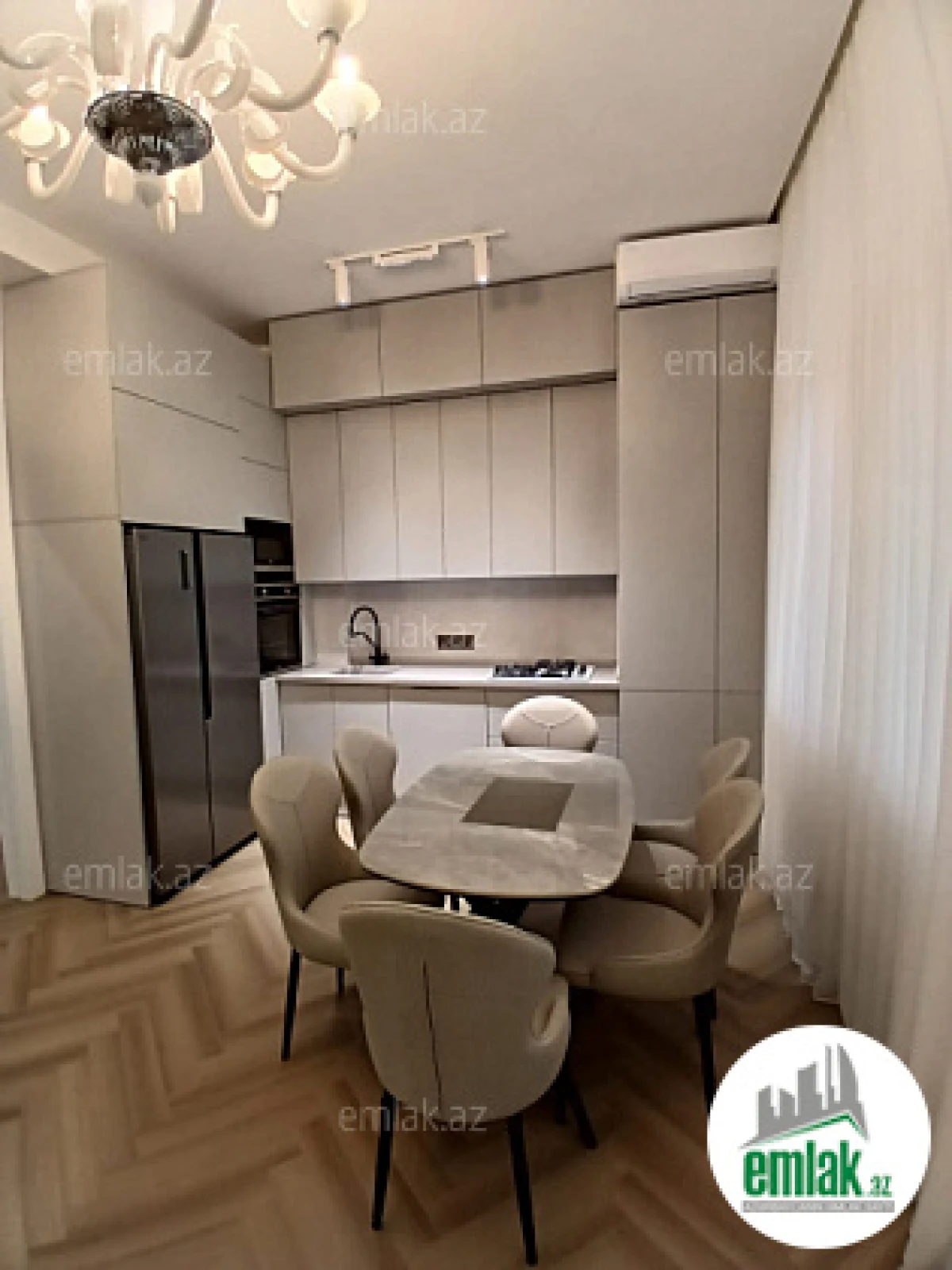 Satılır 3 otaqlı yeni tikili 75 m²