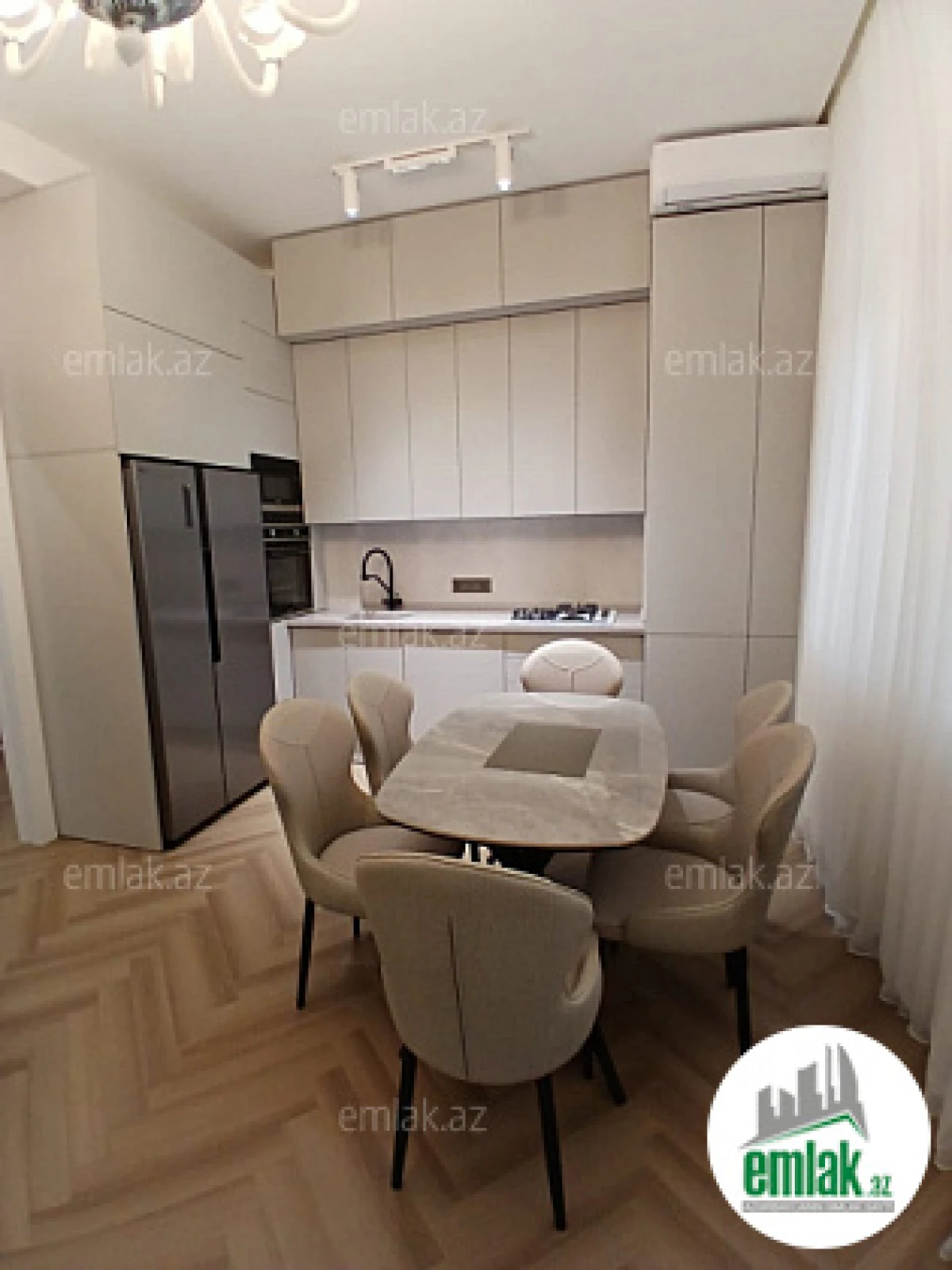 Satılır 3 otaqlı yeni tikili 75 m²
