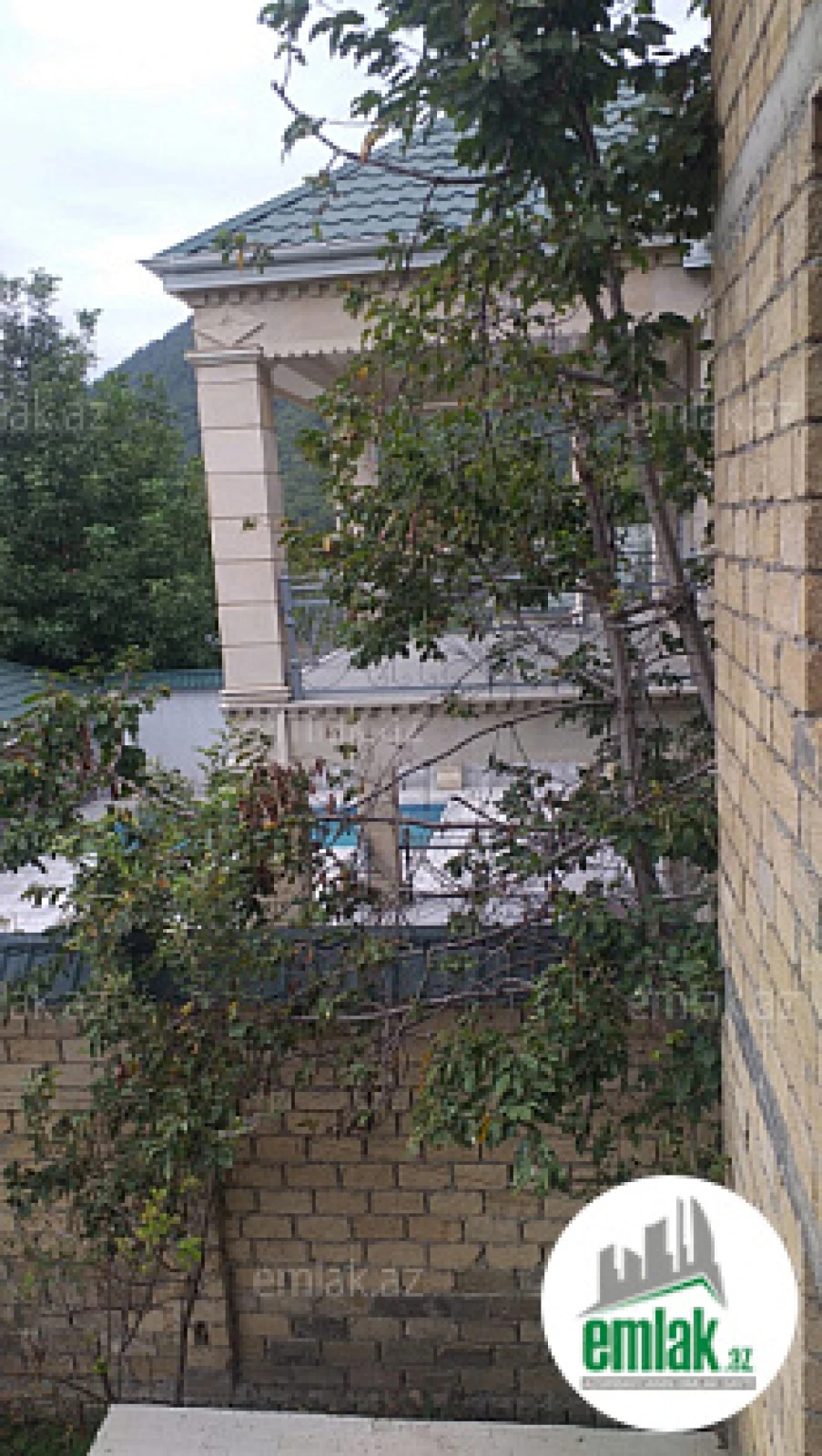 Satılır 7 otaqlı həyət evi 260 m²