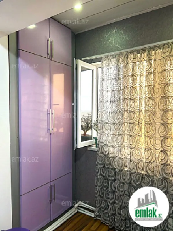 Satılır 2 otaqlı köhnə tikili 65 m²