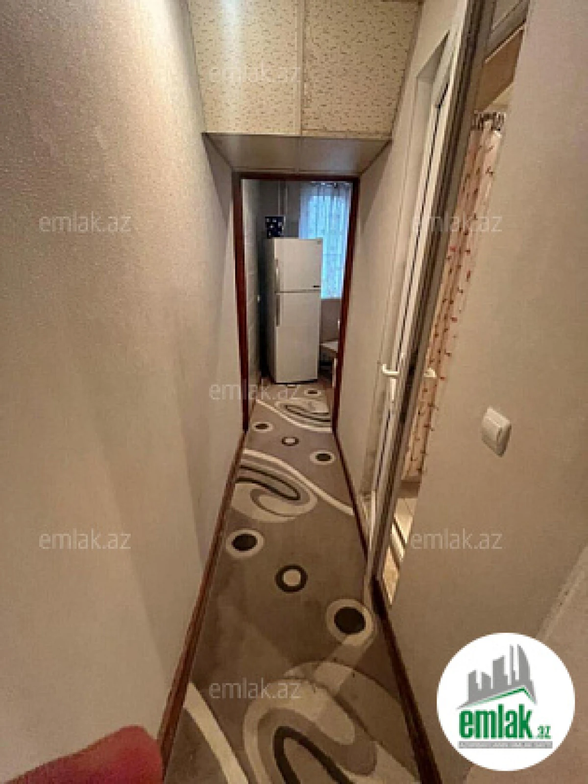 Satılır 2 otaqlı köhnə tikili 50 m²