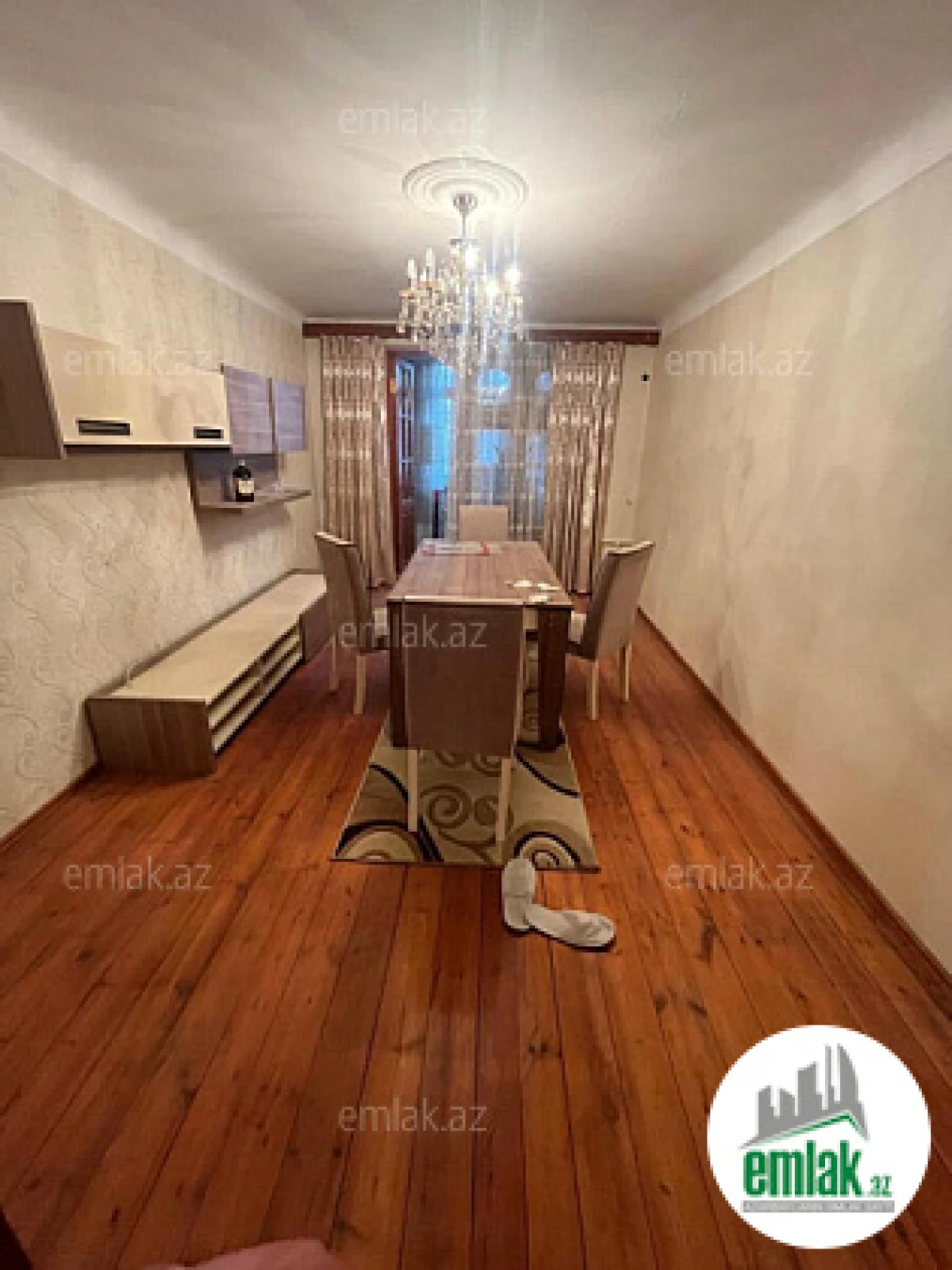 Satılır 2 otaqlı köhnə tikili 50 m²