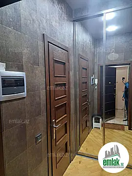 Satılır 2 otaqlı köhnə tikili 55 m²