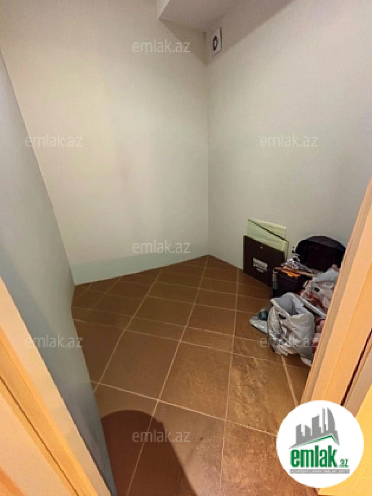 Satılır 2 otaqlı yeni tikili 103 m²