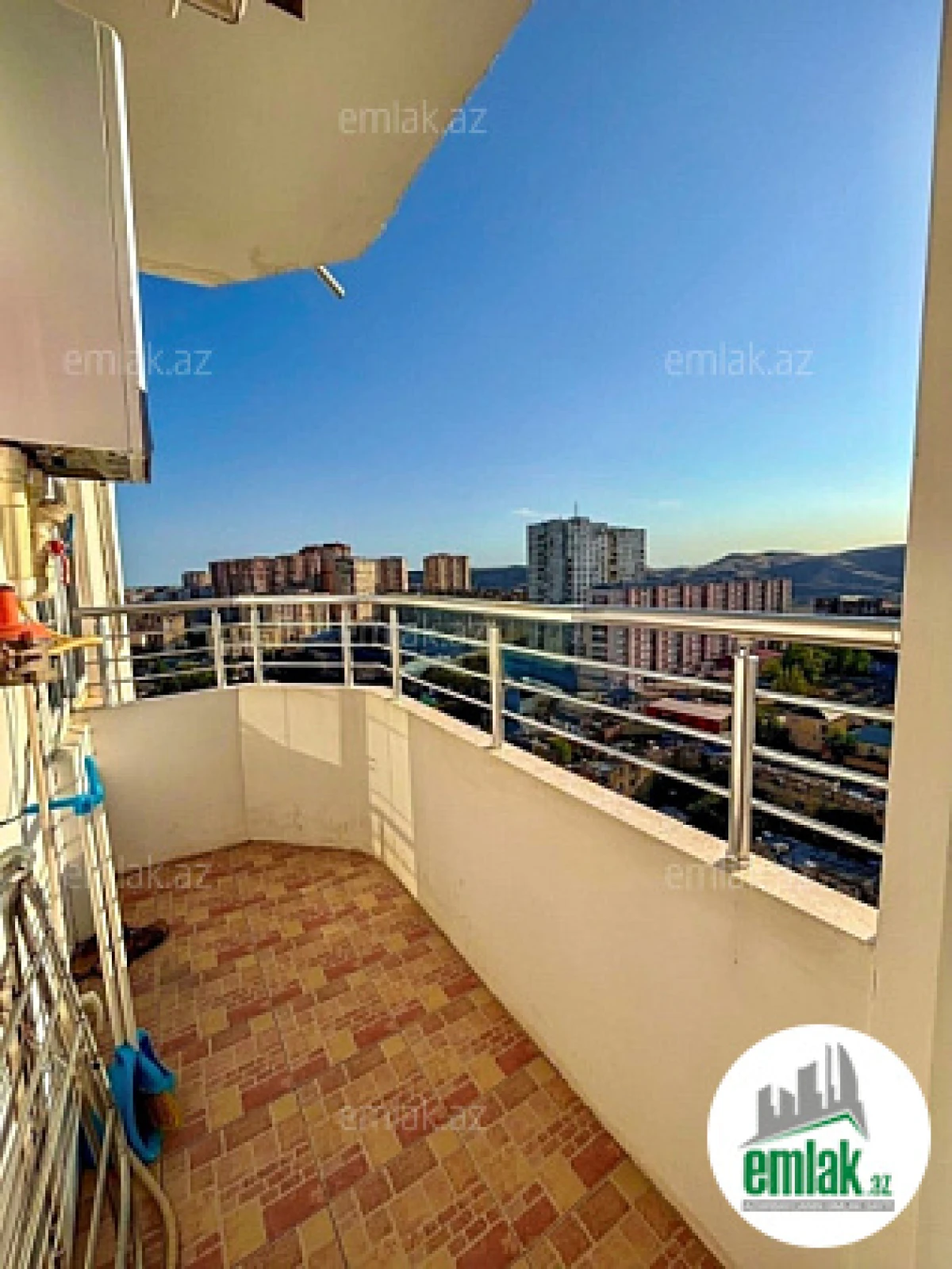 Satılır 2 otaqlı yeni tikili 103 m²