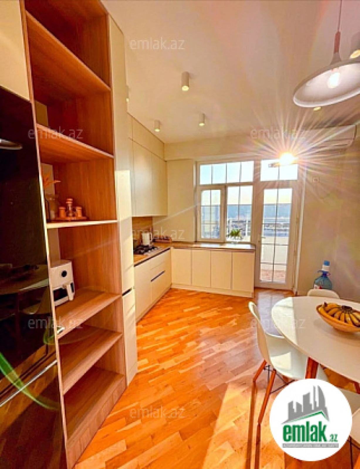 Satılır 2 otaqlı yeni tikili 103 m²