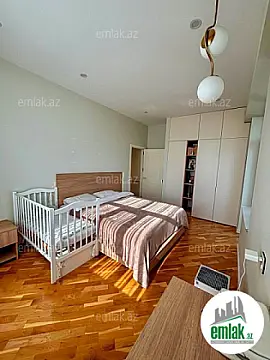 Satılır 2 otaqlı yeni tikili 103 m²