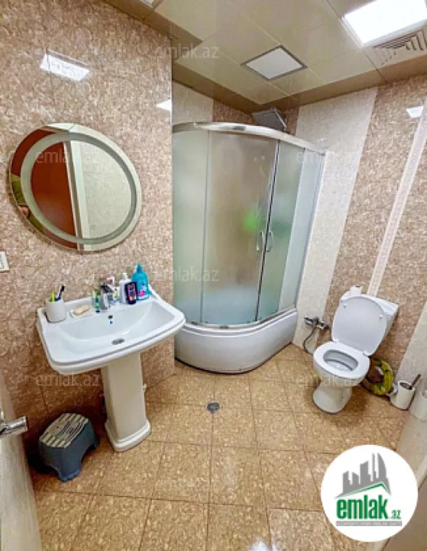 Satılır 2 otaqlı yeni tikili 103 m²