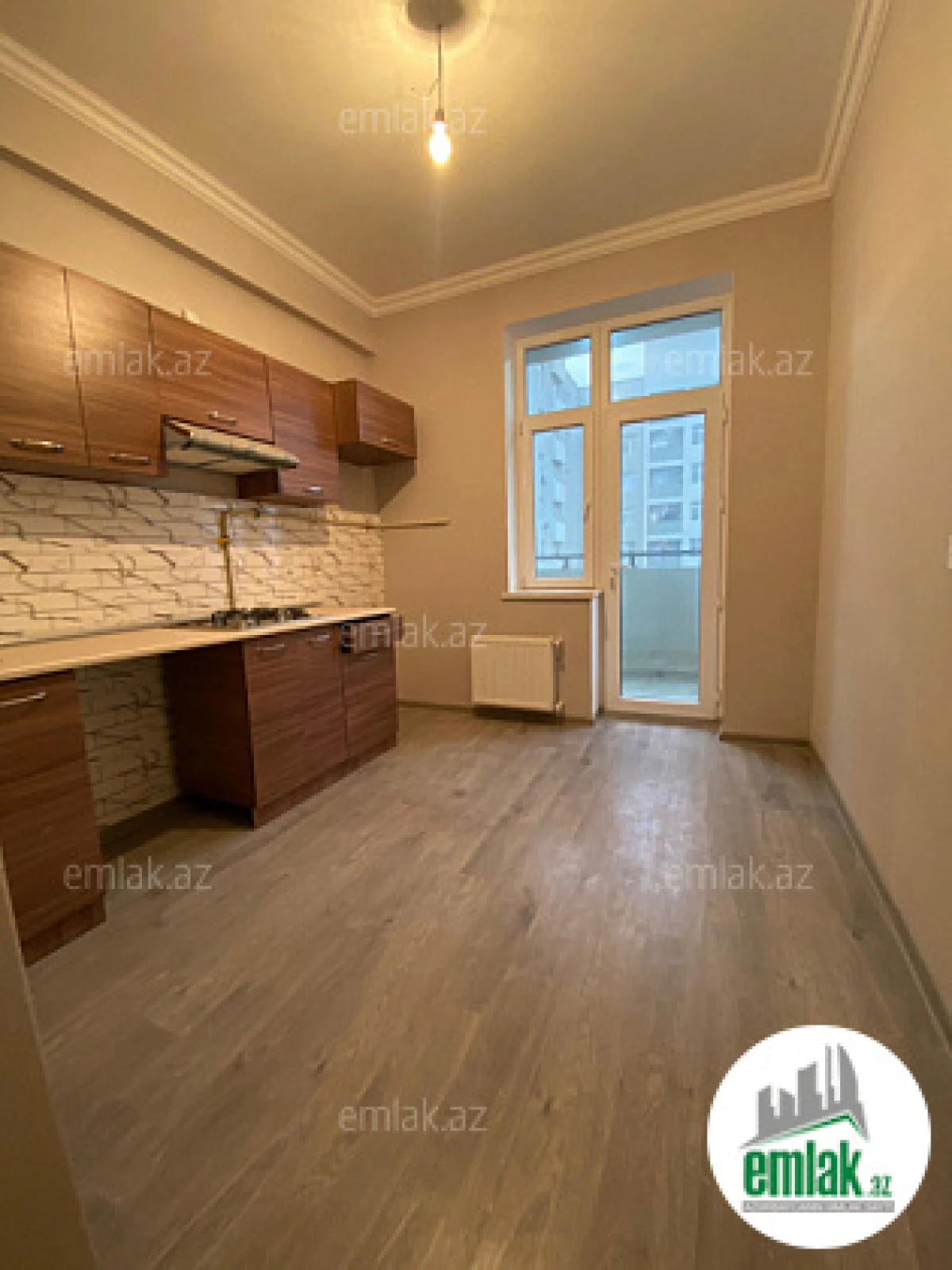 Satılır 3 otaqlı yeni tikili 73 m²