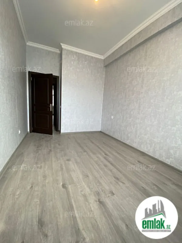 Satılır 3 otaqlı yeni tikili 73 m²