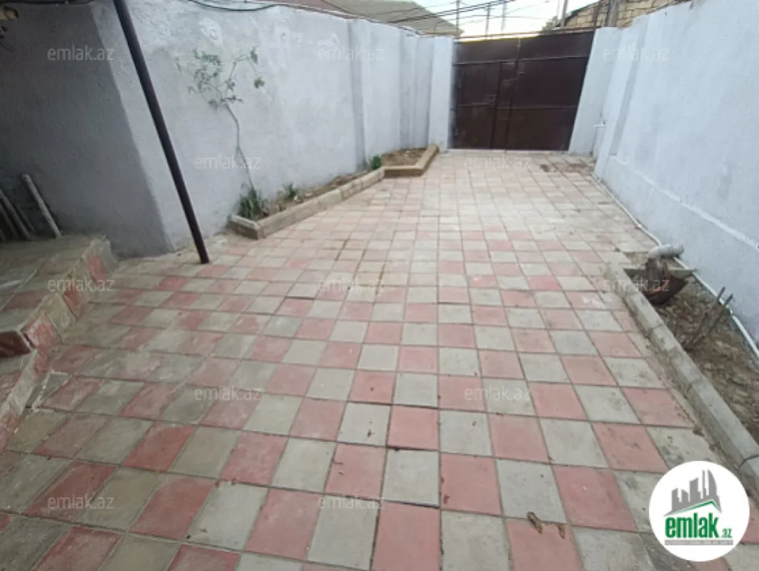 Satılır 3 otaqlı həyət evi 100 m²