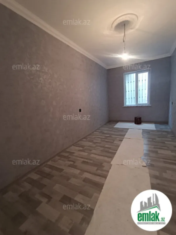 Satılır 3 otaqlı həyət evi 100 m²