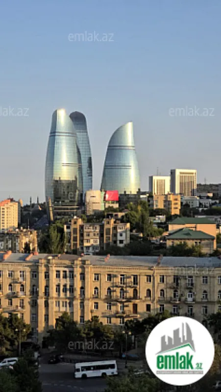 Satılır 5 otaqlı yeni tikili 250 m²