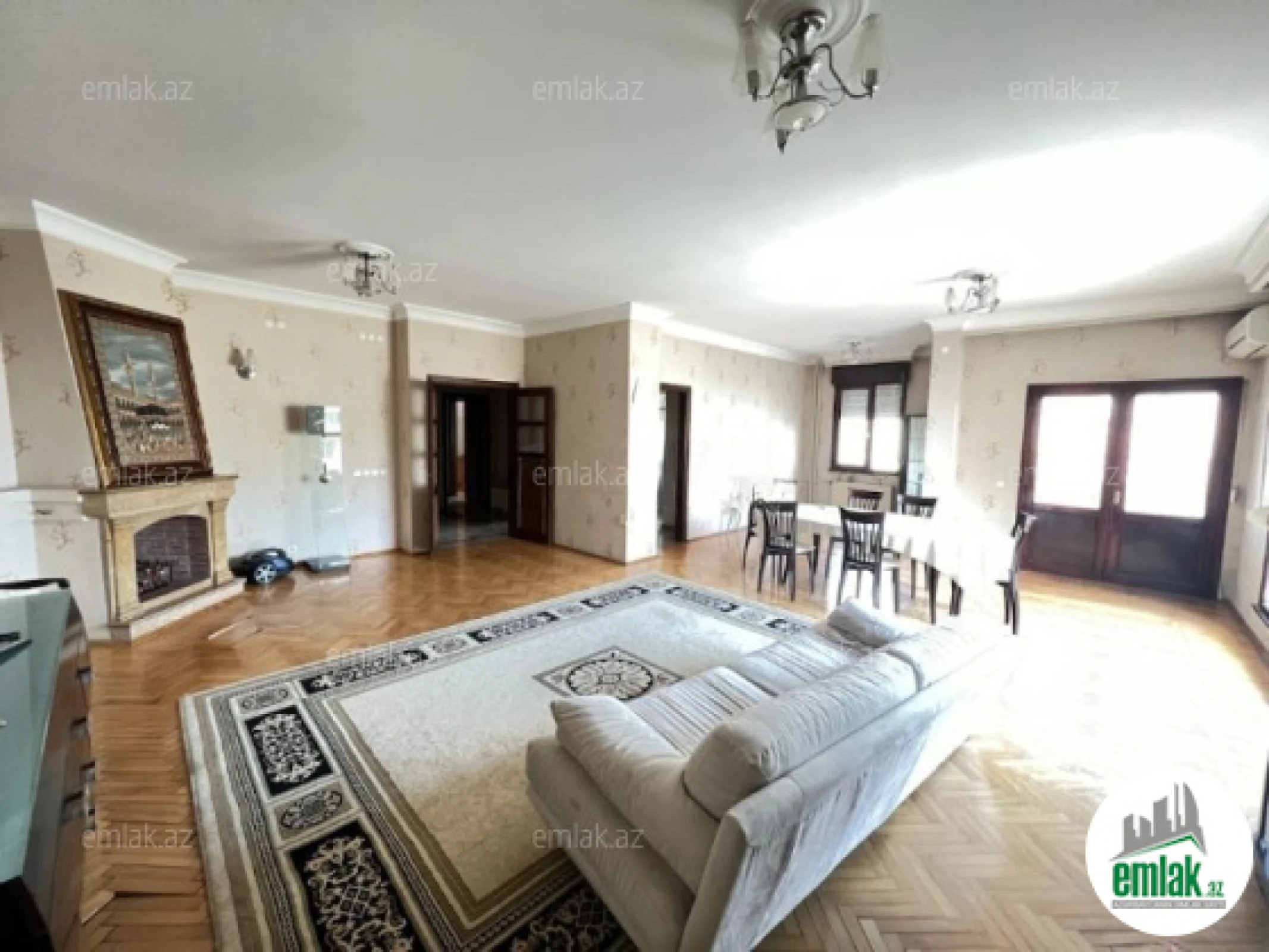 Satılır 5 otaqlı yeni tikili 250 m²