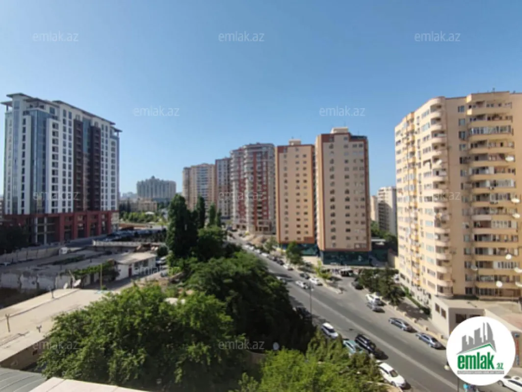 Satılır 5 otaqlı yeni tikili 250 m²