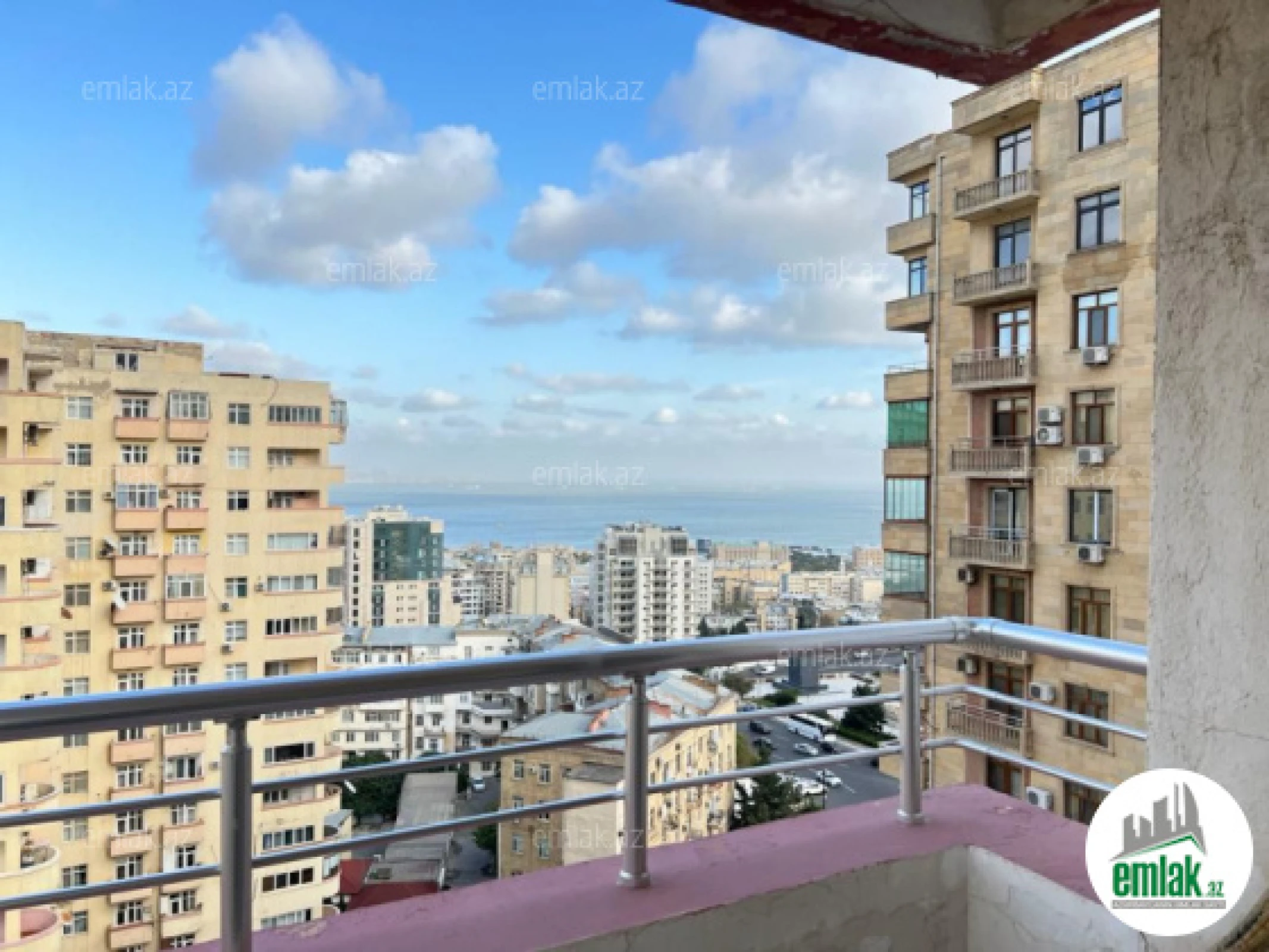 Satılır 5 otaqlı yeni tikili 250 m²