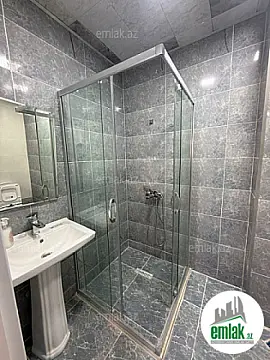 Satılır 2 otaqlı yeni tikili 75 m²