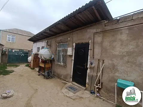 Satılır 2 otaqlı həyət evi 45 m²