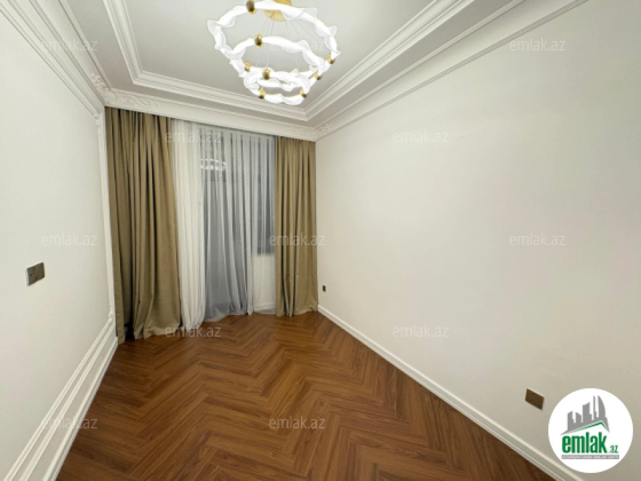 Satılır 3 otaqlı yeni tikili 118 m²