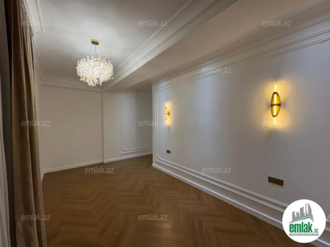 Satılır 3 otaqlı yeni tikili 118 m²