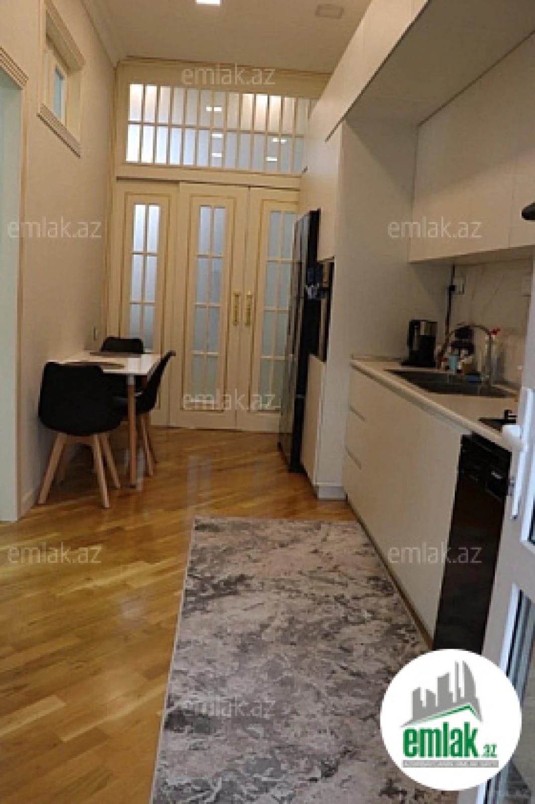 Satılır 3 otaqlı yeni tikili 80 m²