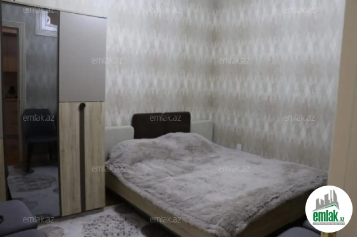 Satılır 3 otaqlı yeni tikili 80 m²