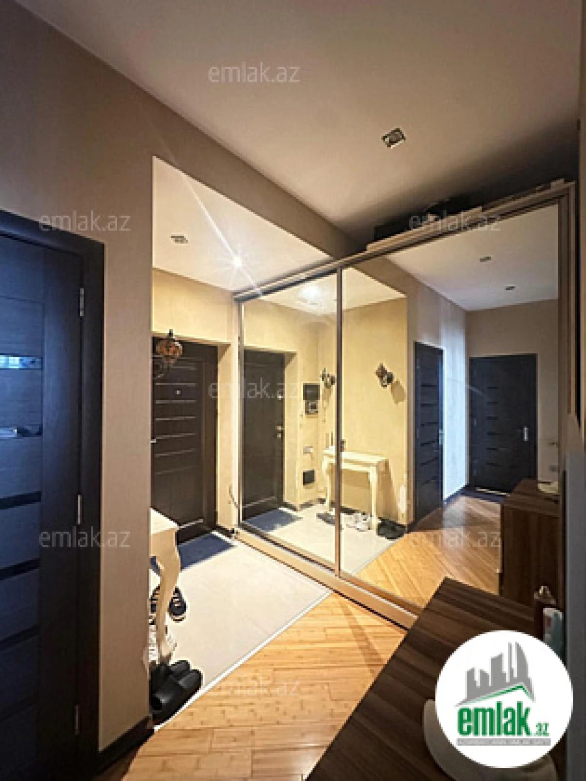 Satılır 2 otaqlı yeni tikili 55 m²