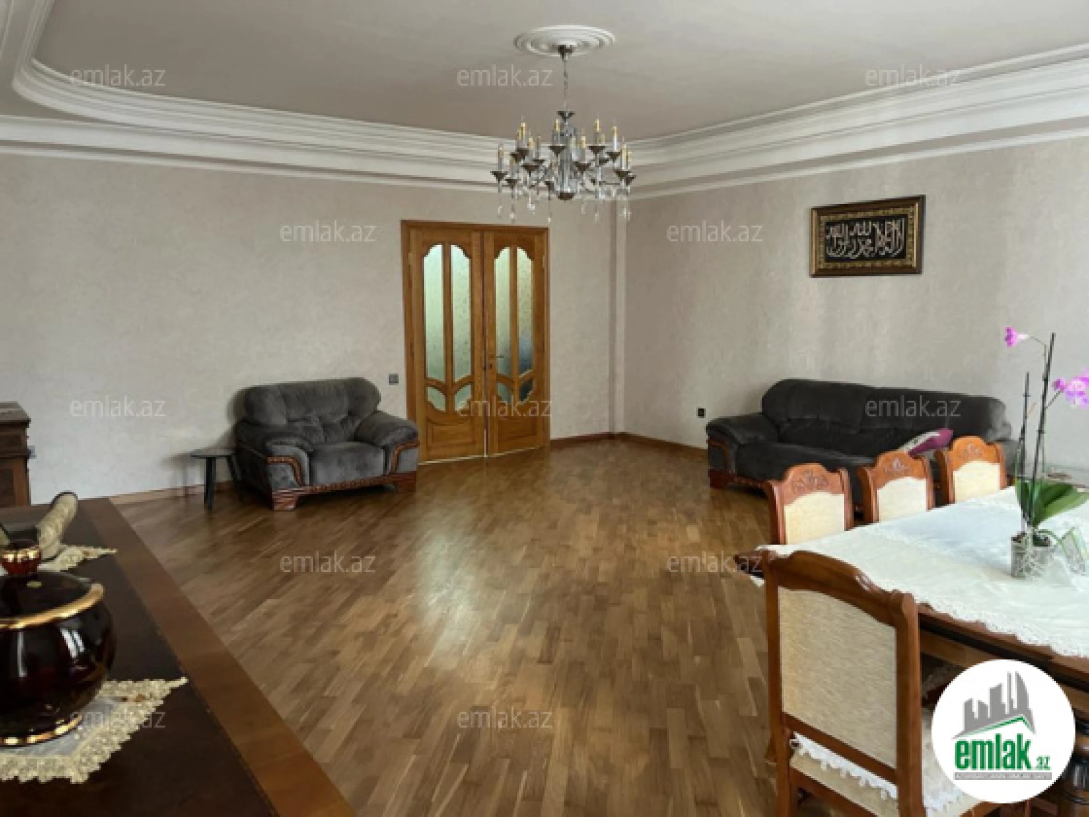 Satılır 3 otaqlı yeni tikili 165 m²