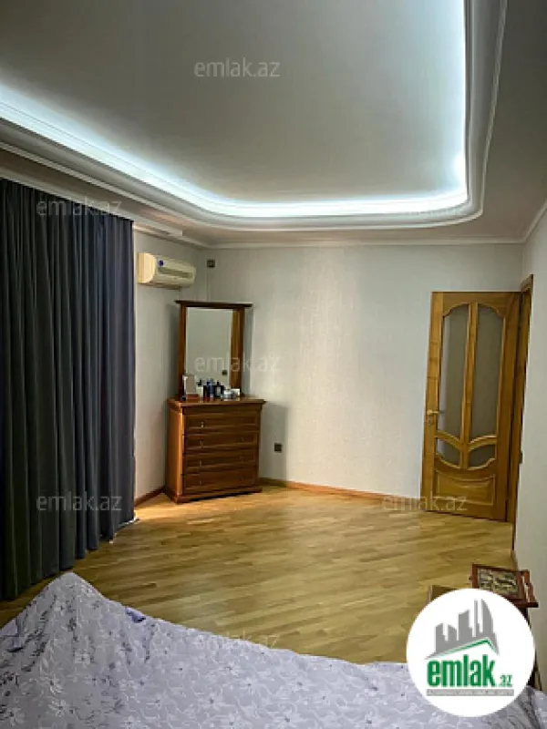 Satılır 3 otaqlı yeni tikili 165 m²