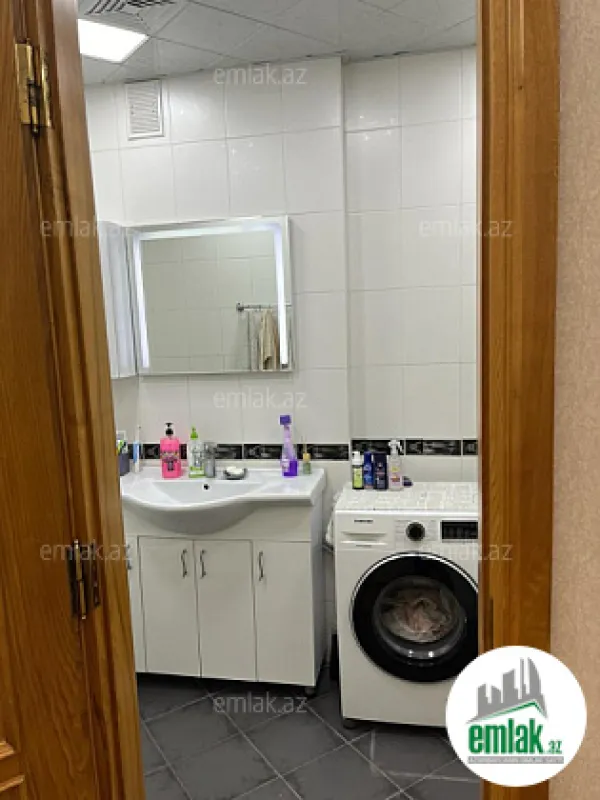 Satılır 3 otaqlı yeni tikili 165 m²