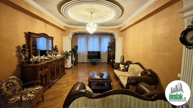 Satılır 3 otaqlı yeni tikili 130 m² — Bakı 3 otaq 130.00 m²
