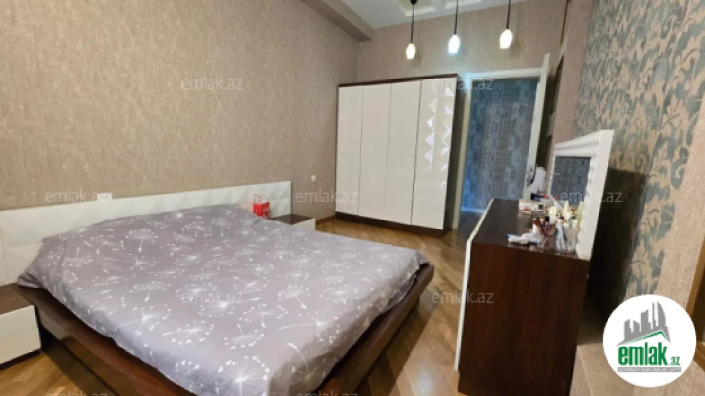 Satılır 3 otaqlı yeni tikili 165 m²