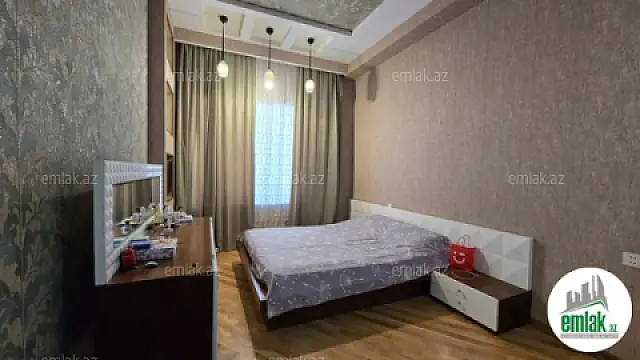 Satılır 3 otaqlı yeni tikili 165 m²