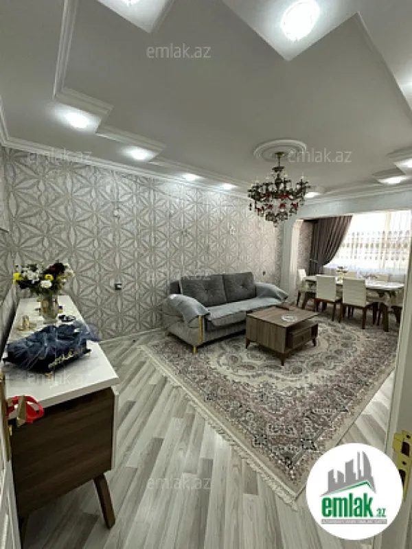 Satılır 3 otaqlı köhnə tikili 90 m²