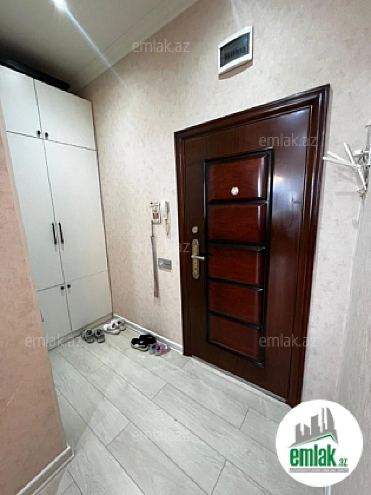 Satılır 2 otaqlı yeni tikili 55 m²