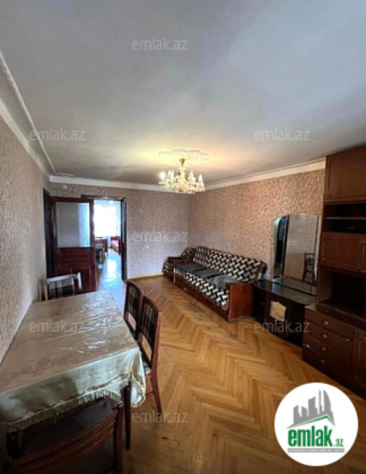 Satılır 3 otaqlı köhnə tikili 80 m²
