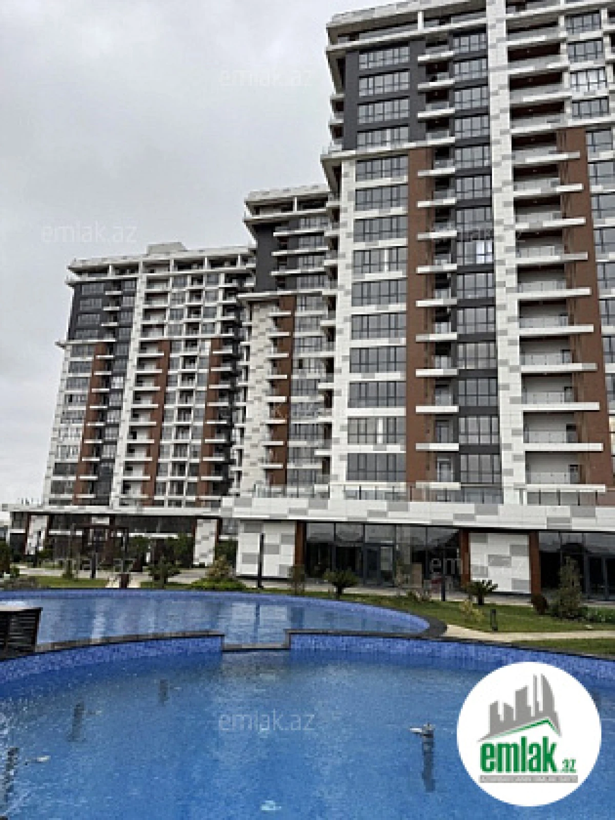 Satılır 2 otaqlı yeni tikili 59 m²