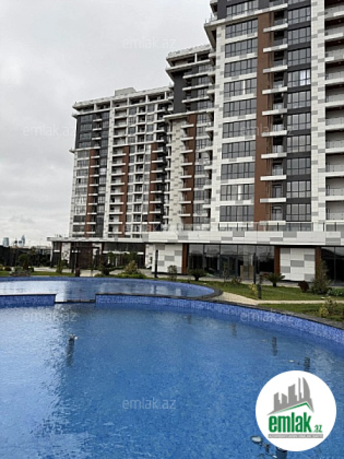 Satılır 2 otaqlı yeni tikili 59 m²